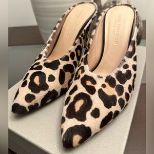 Club Monaco pumps size 8.5 leopard print